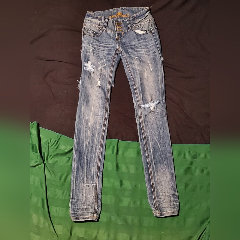 Size 0 Blue Jeans